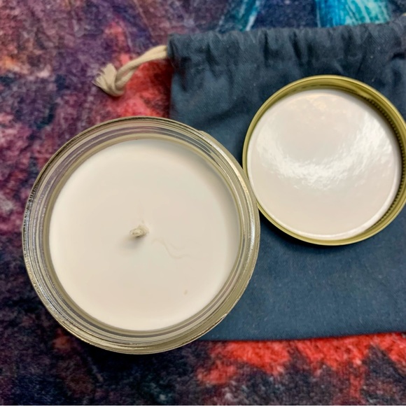 💜 Wax Crescent White Tea & Ginger Candle NWT - Picture 6 of 14